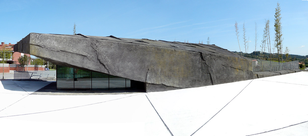 Vista de techo de piedra de Escuela Infantil haurreskola Urduliz